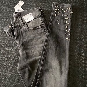 Pearl Accented Black Wash Express Jeans